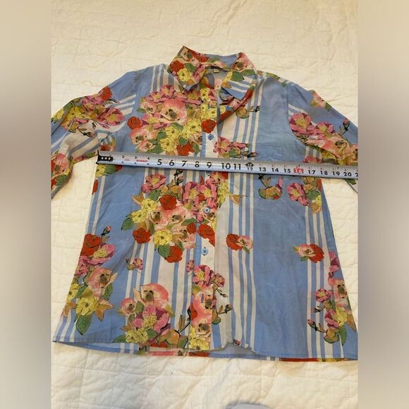 Tucker Silk Cotton Blend Button Down Collared Artsy Cottage Floral Blouse Small - Picture 10 of 10